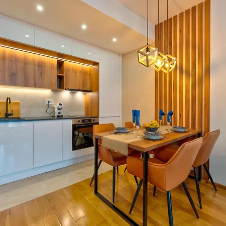 Grand Panorama Apartment